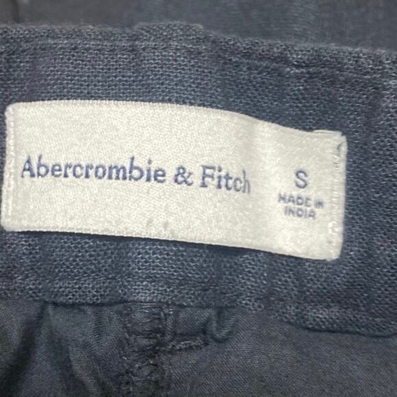 Abercrombie & Fitch Women's Black Pleated High Waist Wide Leg Bermuda Shorts S - Picture 4 of 5